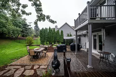 7244 S Dover Hill Ct, Franklin, WI 53132 - Photo 42