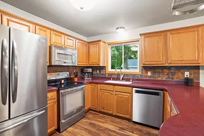7244 S Dover Hill Ct, Franklin, WI 53132 - Photo 22