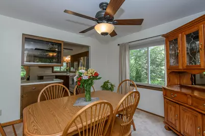 2601  Pendleton Pl, Waukesha, WI 53188 - Photo 8