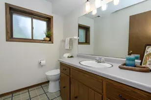 2601 Pendleton Pl, Waukesha, WI 53188 - Photo 32