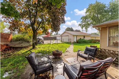 472  Summit Ave, Burlington, WI 53105 - Photo 22