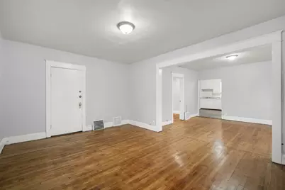 5622 N 36th St, Milwaukee, WI 53209 - Photo 2