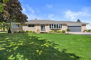 7306 12th St, Somers, WI 53144 - Photo 1