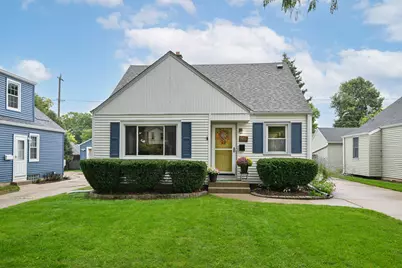 2610 N 75th St, Wauwatosa, WI 53213 - Photo 1