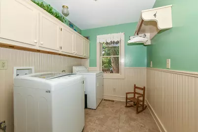 S86W30445  Stonegate Dr, Mukwonago, WI 53149 - Photo 12