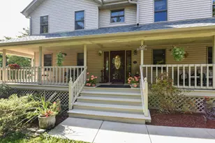 S86W30445 Stonegate Dr, Mukwonago, WI 53149 - Photo 1