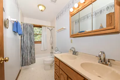 S86W30445  Stonegate Dr, Mukwonago, WI 53149 - Photo 22