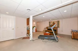S86W30445 Stonegate Dr, Mukwonago, WI 53149 - Photo 46