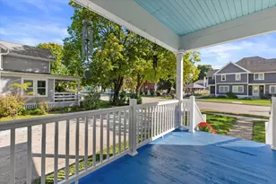 326 S Silver Lake St, Oconomowoc, WI 53066 - Photo 10