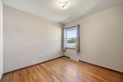 12605 W Wilbur Dr, New Berlin, WI 53151 - Photo 26