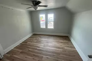 2043 Clark St, Racine, WI 53403 - Photo 18