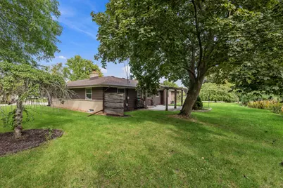 5503 W Silverleaf Ln, Brown Deer, WI 53223 - Photo 24