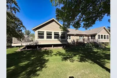 N21W24303 E Parkway Meadow Cir #B, Pewaukee, WI 53072 - Photo 42