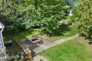 9020 W Vincent Pl, West Allis, WI 53214 - Photo 30