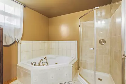 400 W Market St, Burlington, WI 53105 - Photo 18