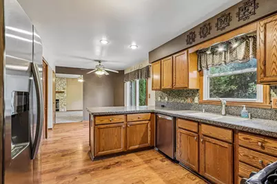 28604  Burma Ln, Racine, WI 53185 - Photo 6