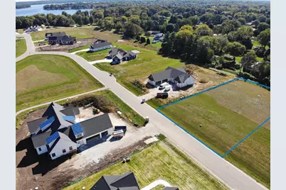 N62W35631  Doolan Dr #Lt43, Lac La Belle, WI 53066 - Photo 6