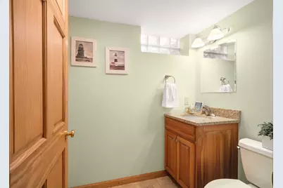 5444 N Dexter Ave, Glendale, WI 53209 - Photo 20