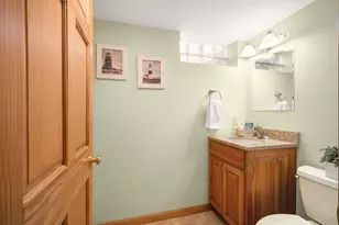 5444 N Dexter Ave, Glendale, WI 53209 - Photo 20