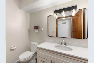 2700  Albany Ct #2702, Waukesha, WI 53188 - Photo 12