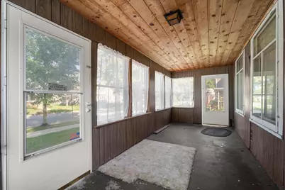 115 N West Ave, Waukesha, WI 53186 - Photo 4