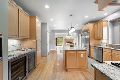 11235 N Westwood Cir, Mequon, WI 53097 - Photo 14