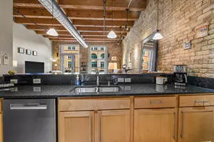 191 N Broadway, Milwaukee, WI 53202 - Photo 10