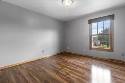 629  Two Rivers Dr, Mukwonago, WI 53149 - Photo 22