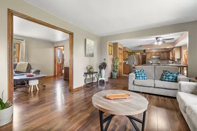 629  Two Rivers Dr, Mukwonago, WI 53149 - Photo 4