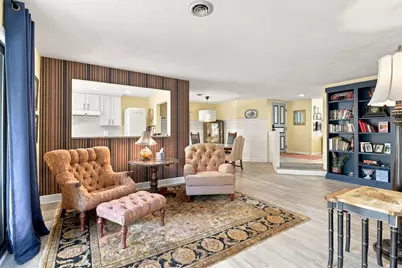 21  Wildwood Ct #D, Williams Bay, WI 53191 - Photo 4