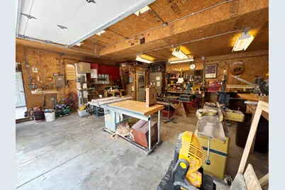 1804 W Clayton Crest Ave, Milwaukee, WI 53221 - Photo 48
