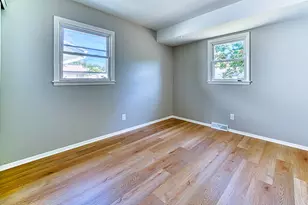 6622 N 51st St, Milwaukee, WI 53223 - Photo 26