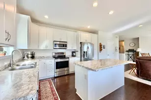 219 N Autumn Dr, Delavan, WI 53115 - Photo 8