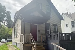2915 W Vine St, Milwaukee, WI 53208 - Photo 1