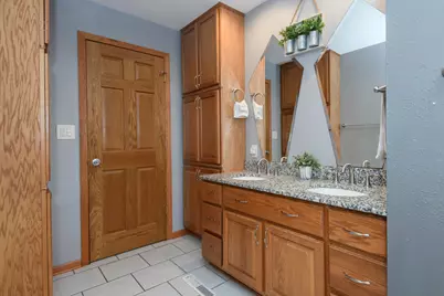 245 E Monroe St, Port Washington, WI 53074 - Photo 16