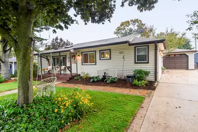 245 E Monroe St, Port Washington, WI 53074 - Photo 40