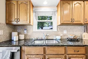 708 E Euclid Ave, Milwaukee, WI 53207 - Photo 12
