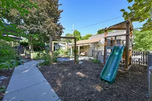 708 E Euclid Ave, Milwaukee, WI 53207 - Photo 26