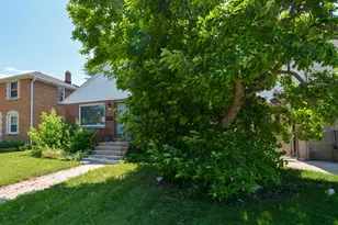 4623 W Fond du Lac Ave, Milwaukee, WI 53216 - Photo 2