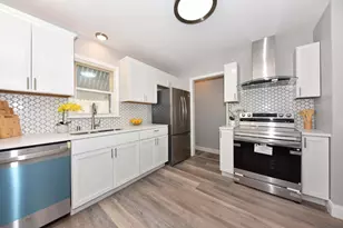 6042 N 35th St, Milwaukee, WI 53209 - Photo 6