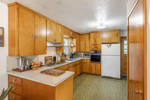 871 Valley View Dr, Richland Center, WI 53581 - Photo 6