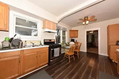 2244 S 55th St, West Allis, WI 53219 - Photo 6