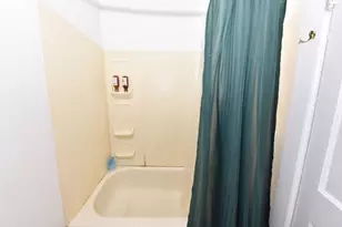2244 S 55th St, West Allis, WI 53219 - Photo 14