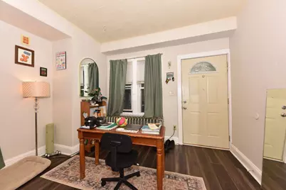 2244 S 55th St, West Allis, WI 53219 - Photo 4