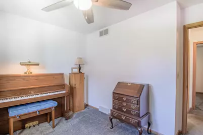 1306  Davies Ct, Watertown, WI 53098 - Photo 28