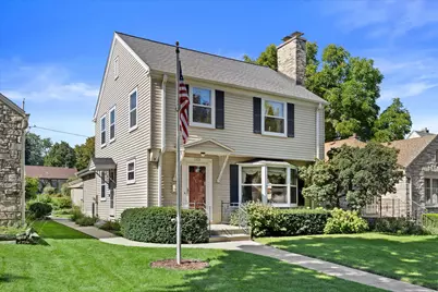 2829 S 46th St, Milwaukee, WI 53219 - Photo 4