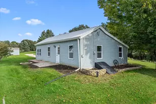 N4044 Co Rd P, Rubicon, WI 53078 - Photo 2