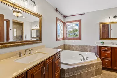 1286  Mary Hill Cir, Hartland, WI 53029 - Photo 52