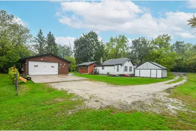S106W20110 N Shore Dr, Muskego, WI 53150 - Photo 2