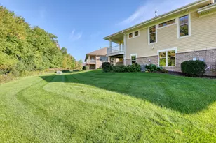 W129N6745 Northfield Circle, Menomonee Falls, WI 53051 - Photo 40
